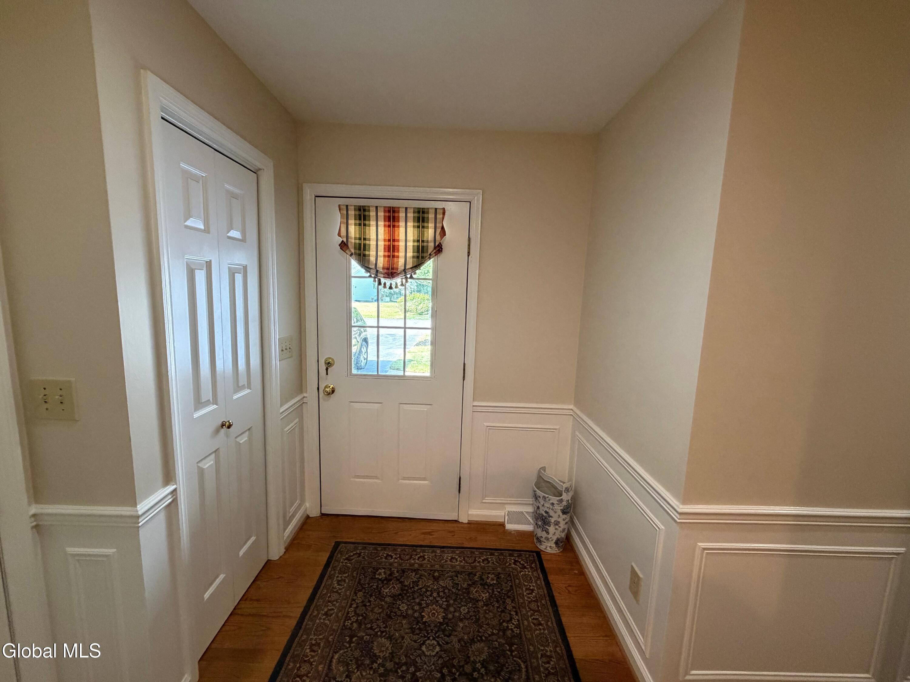 3061 New Williamsburg Drive Schenectady NY 12303