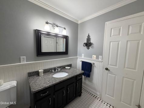3061 New Williamsburg Drive Schenectady NY 12303