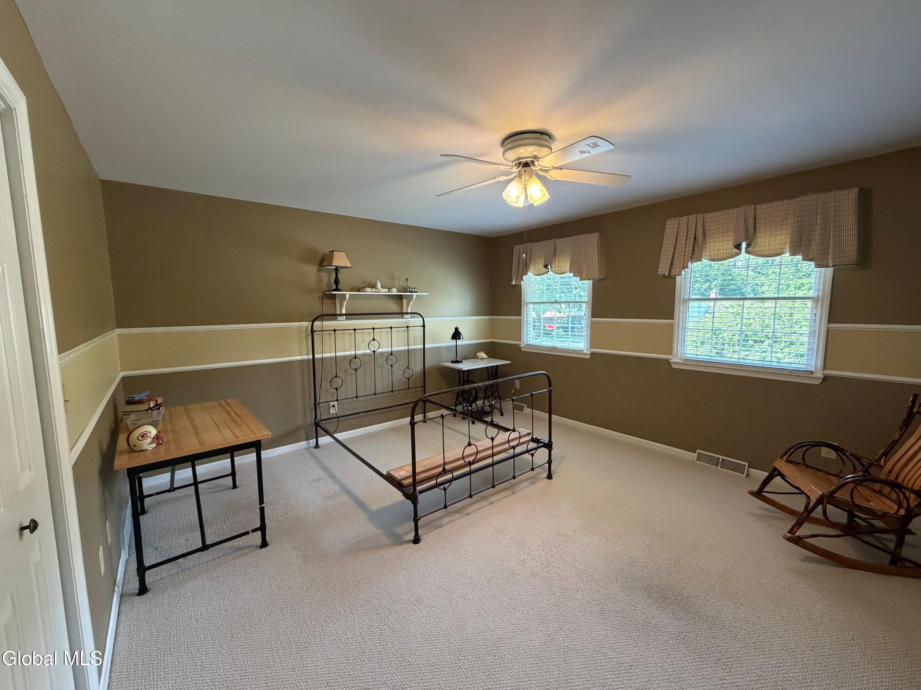 3061 New Williamsburg Drive Schenectady NY 12303