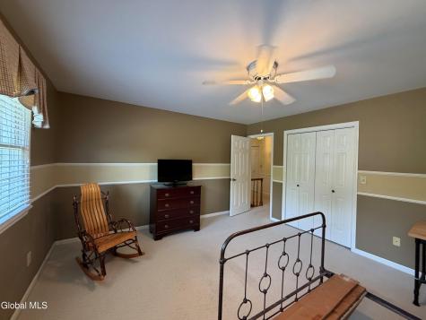 3061 New Williamsburg Drive Schenectady NY 12303