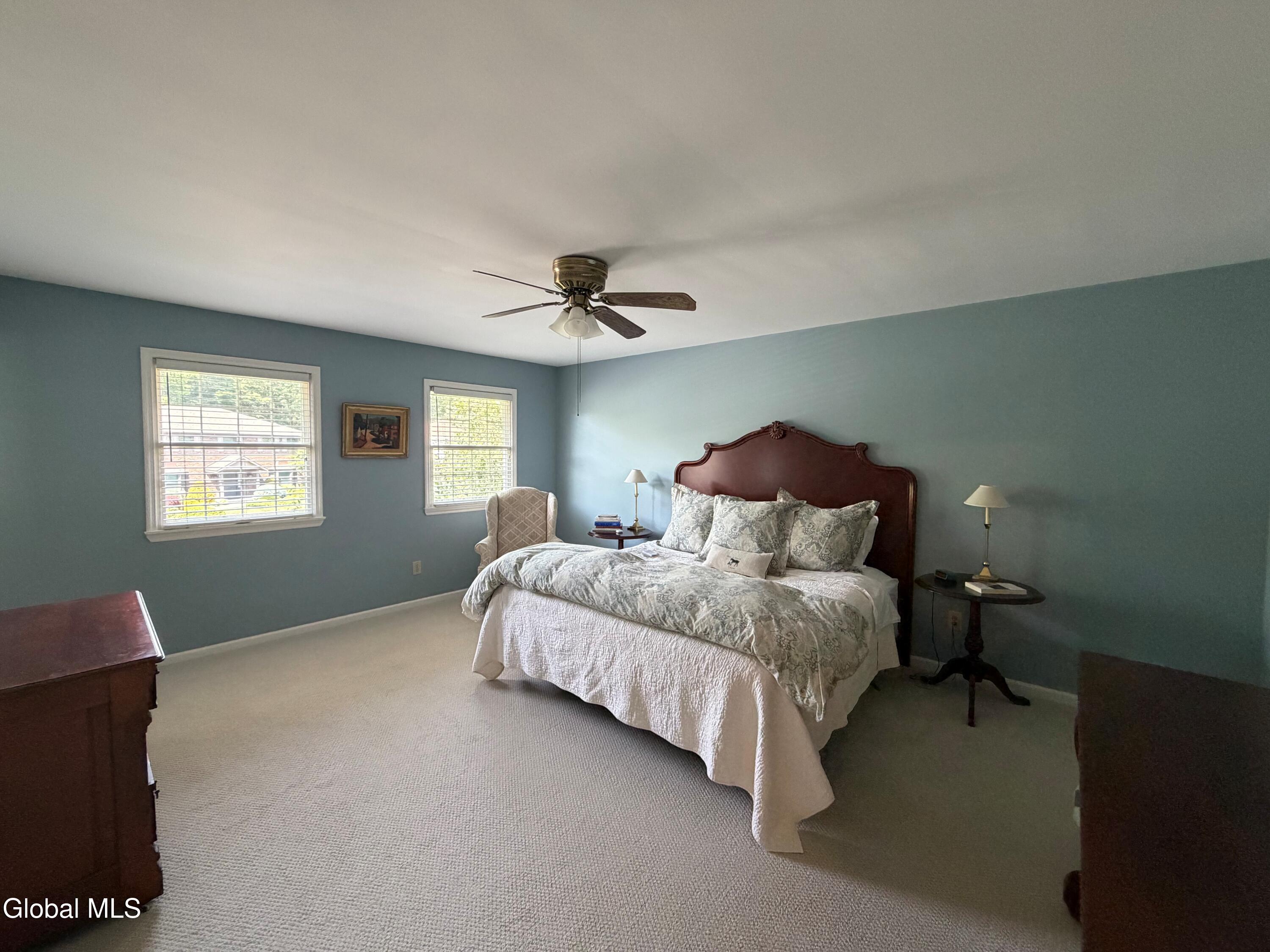 3061 New Williamsburg Drive Schenectady NY 12303