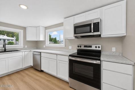 23 Oberlook Avenue Rensselaer NY 12198