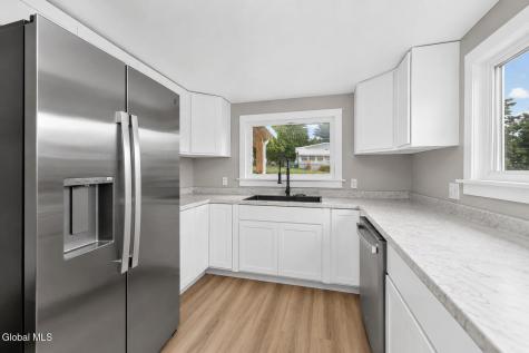 23 Oberlook Avenue Rensselaer NY 12198