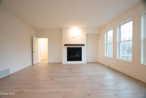 48 Lancaster Court Ballston Lake NY 12019