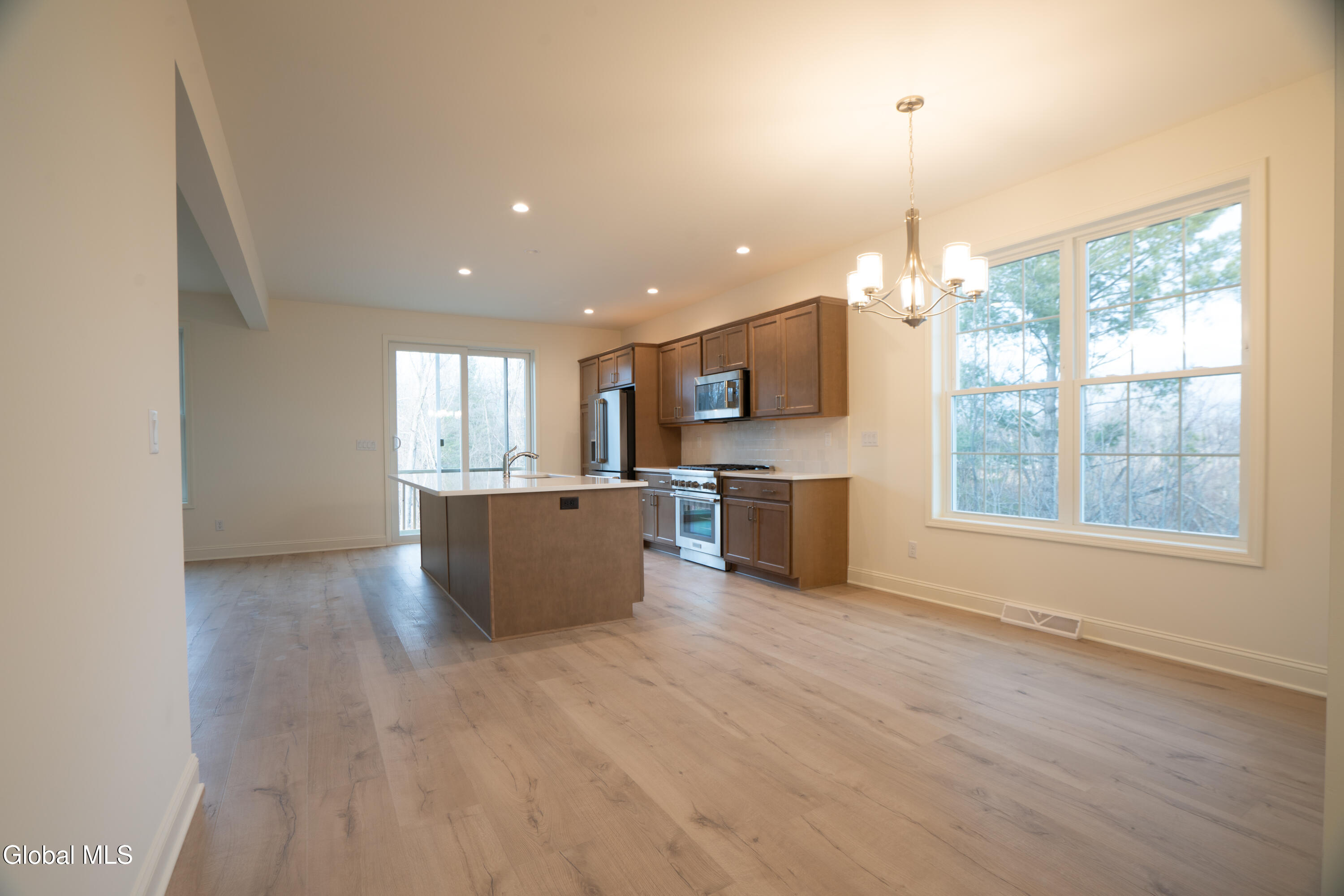 48 Lancaster Court Ballston Lake NY 12019