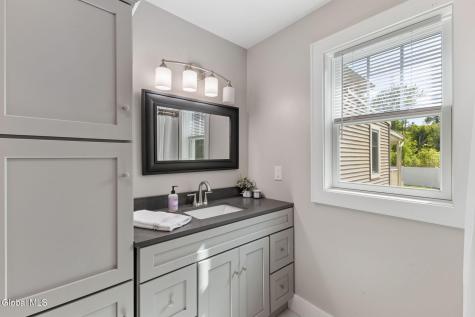 775 St Davids Lane Schenectady NY 12309