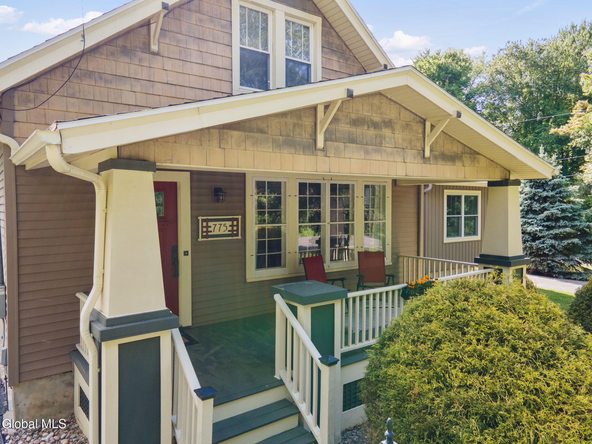 775 St Davids Lane Schenectady NY 12309