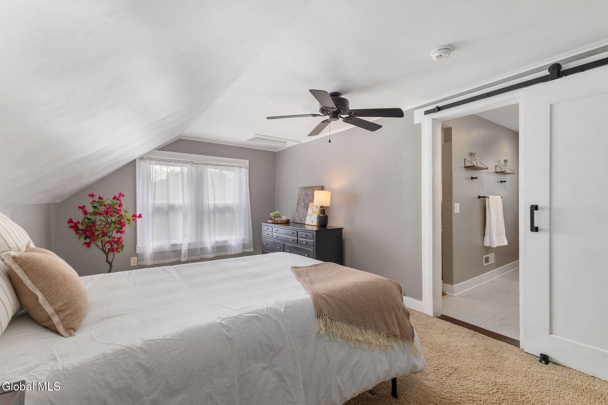 775 St Davids Lane Schenectady NY 12309