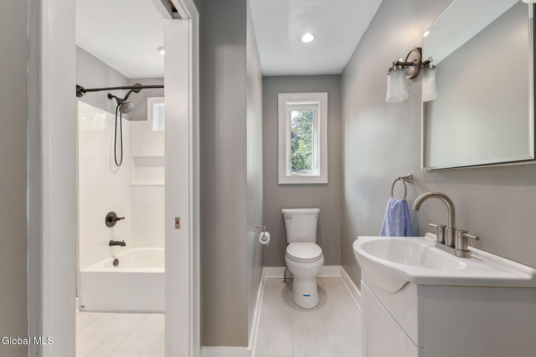 775 St Davids Lane Schenectady NY 12309
