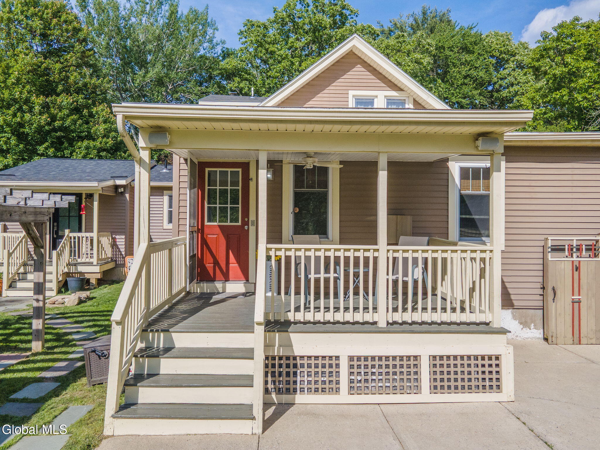 775 St Davids Lane Schenectady NY 12309