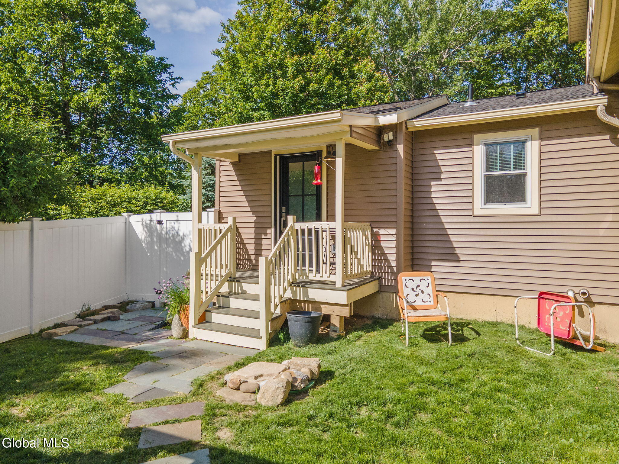 775 St Davids Lane Schenectady NY 12309