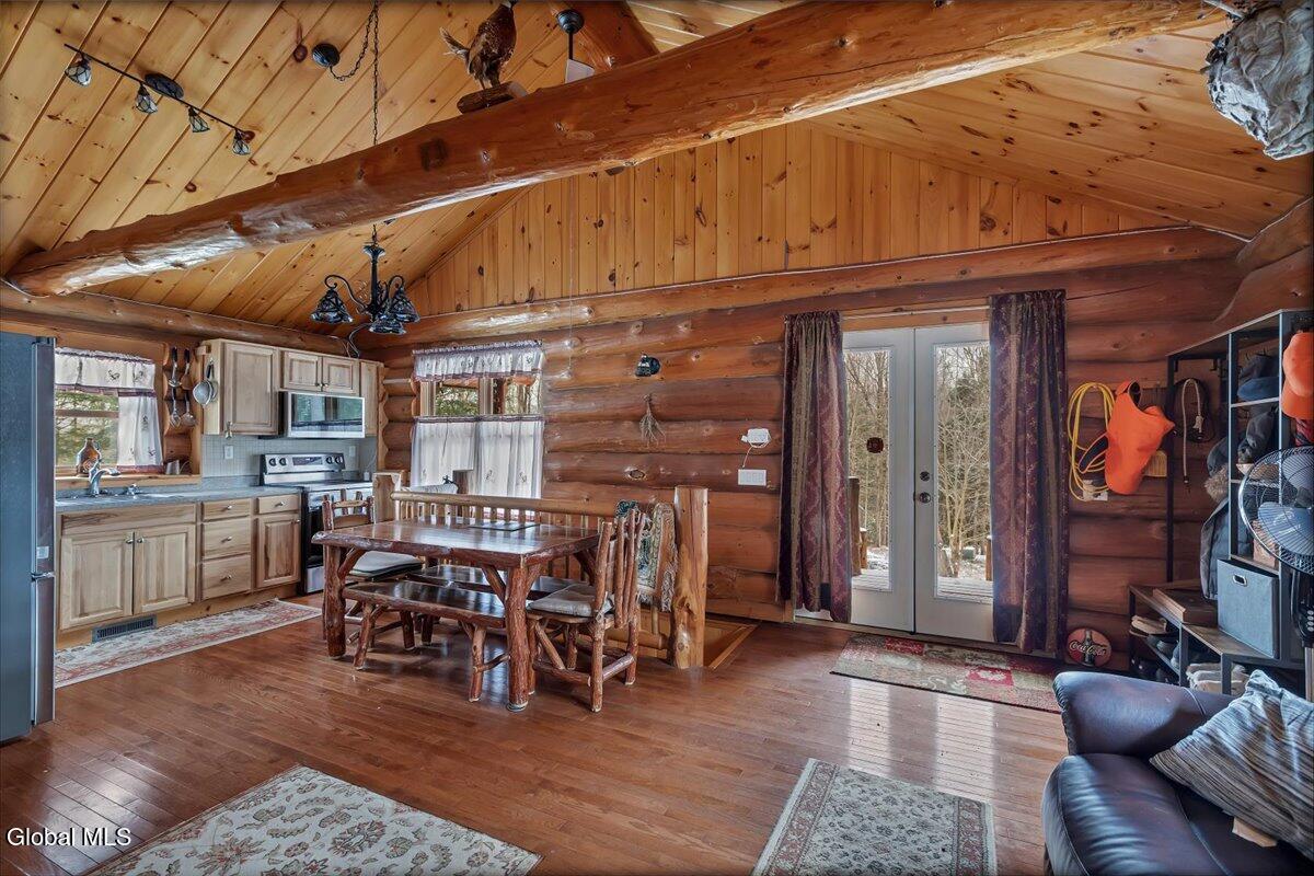 465 Barlow Road Gloversville NY 12078