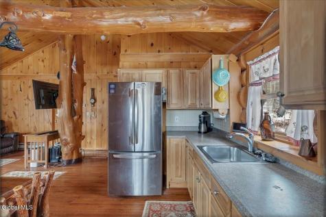 465 Barlow Road Gloversville NY 12078