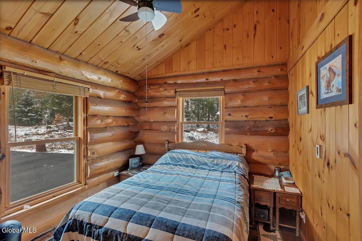 465 Barlow Road Gloversville NY 12078