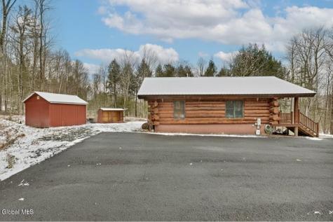 465 Barlow Road Gloversville NY 12078