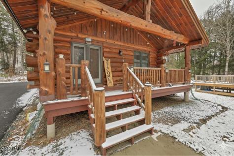 465 Barlow Road Gloversville NY 12078