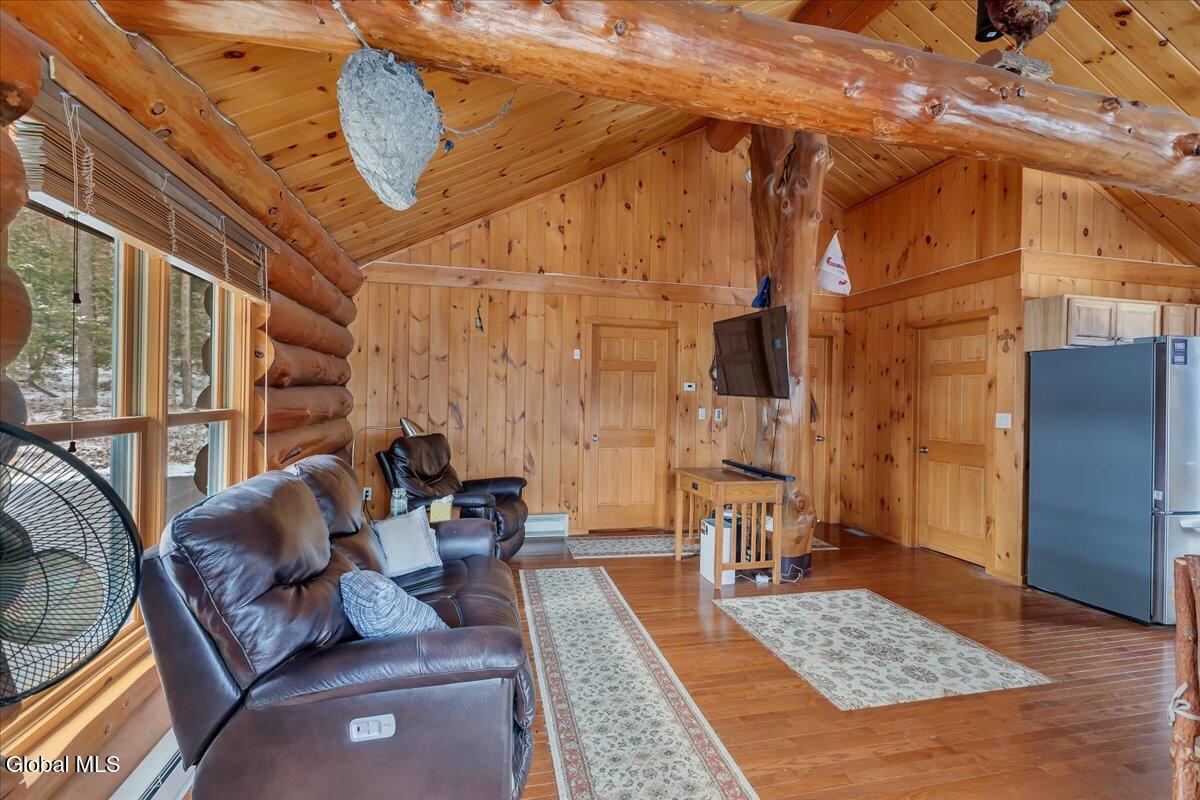 465 Barlow Road Gloversville NY 12078