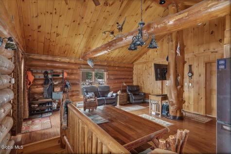 465 Barlow Road Gloversville NY 12078