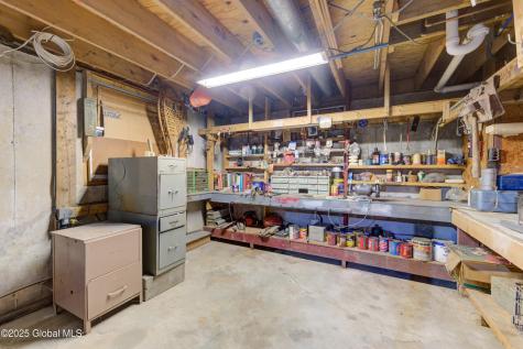 589 Anderson Road Sprakers NY 12166