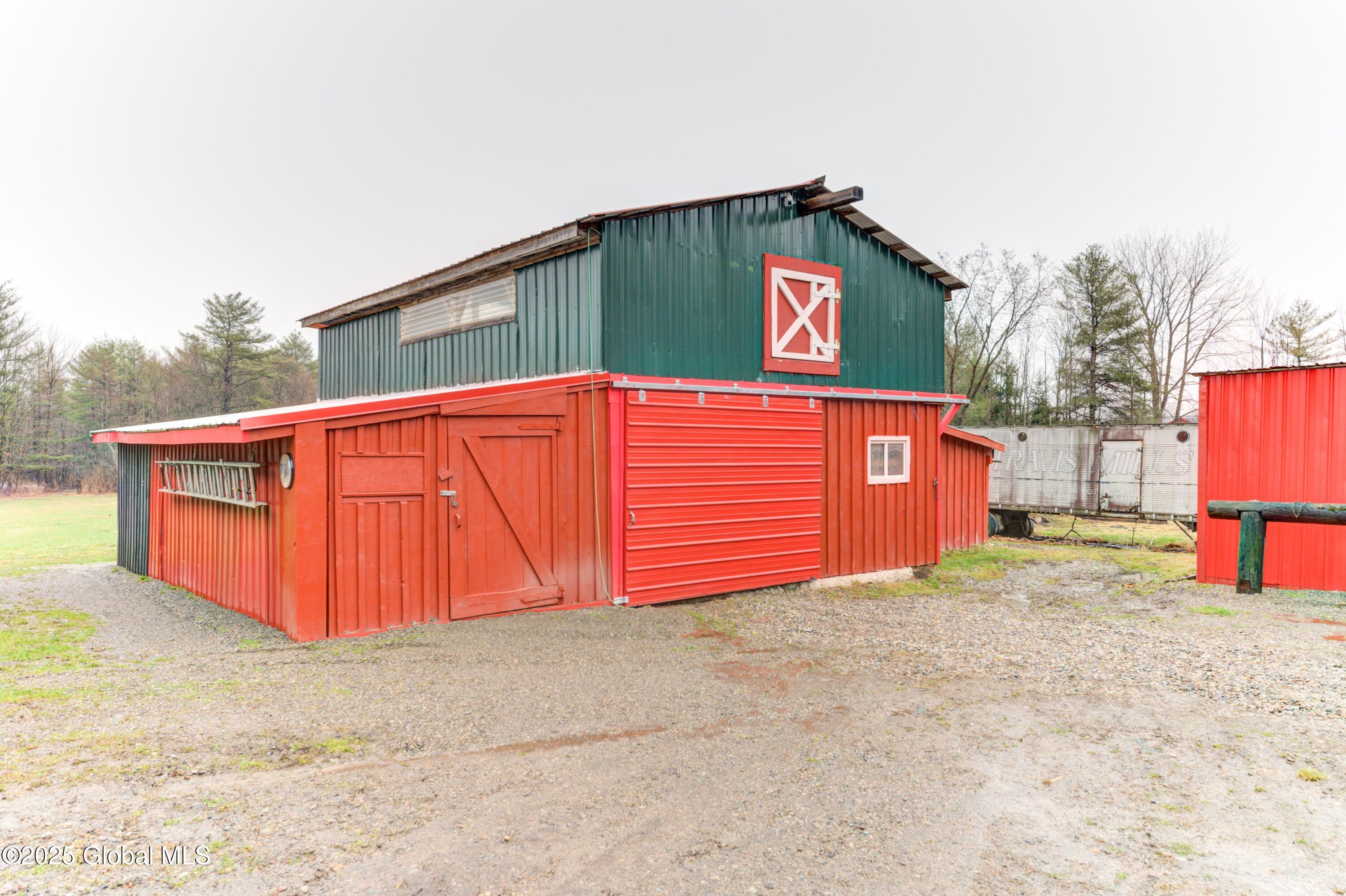 589 Anderson Road Sprakers NY 12166