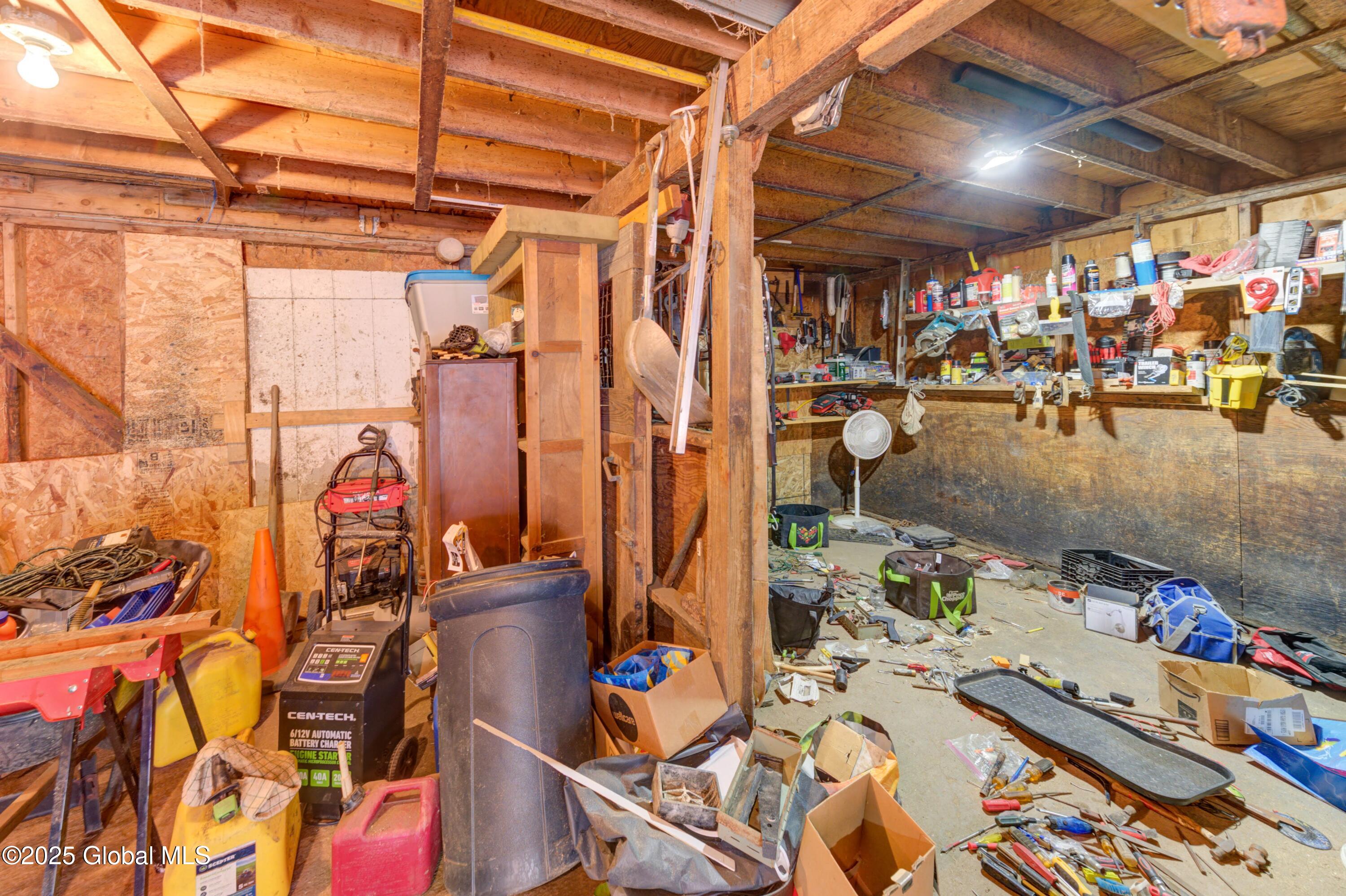 589 Anderson Road Sprakers NY 12166
