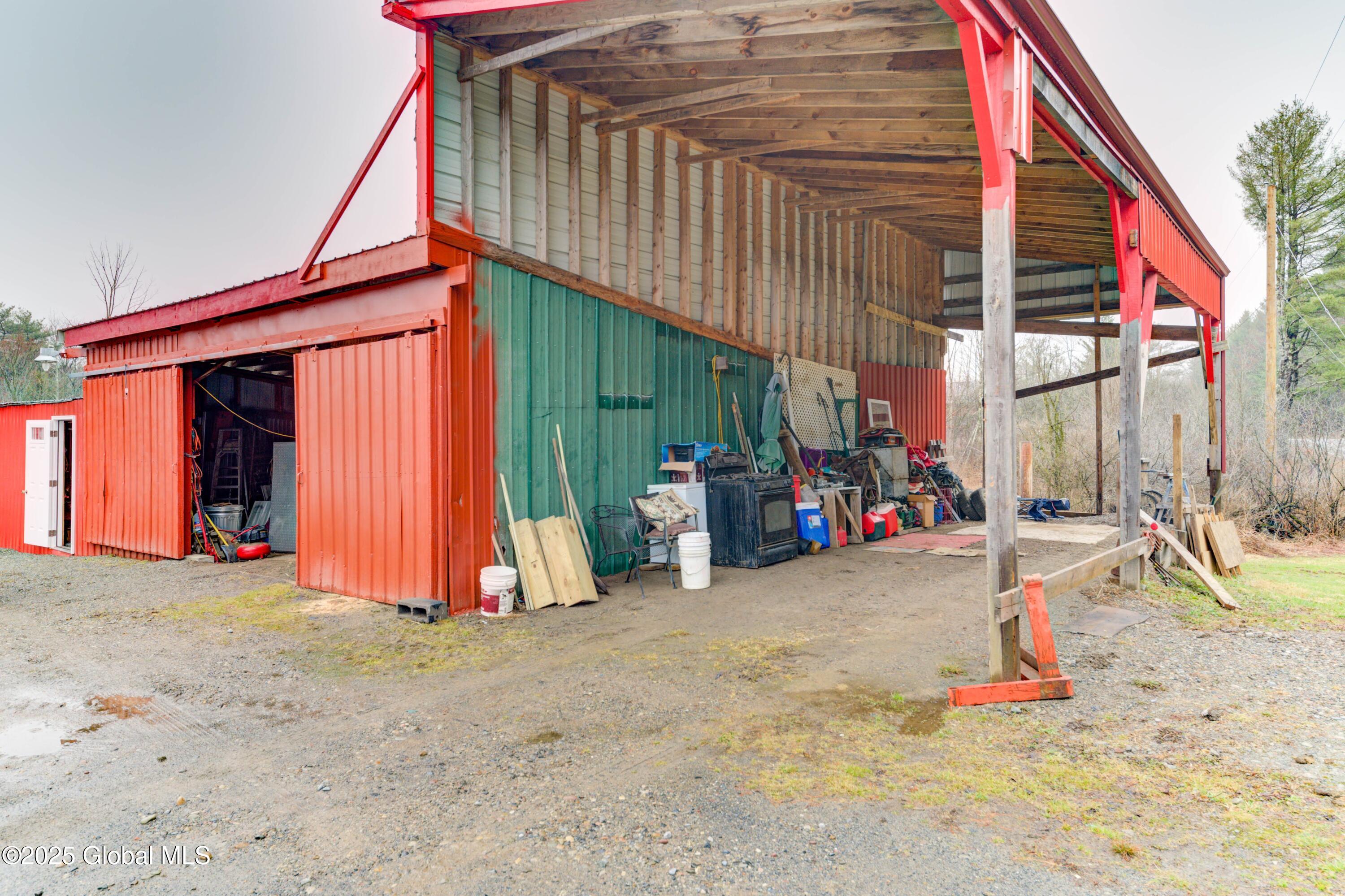 589 Anderson Road Sprakers NY 12166