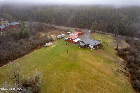 589 Anderson Road Sprakers NY 12166