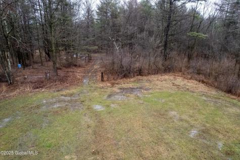 589 Anderson Road Sprakers NY 12166
