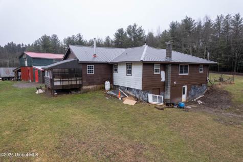 589 Anderson Road Sprakers NY 12166
