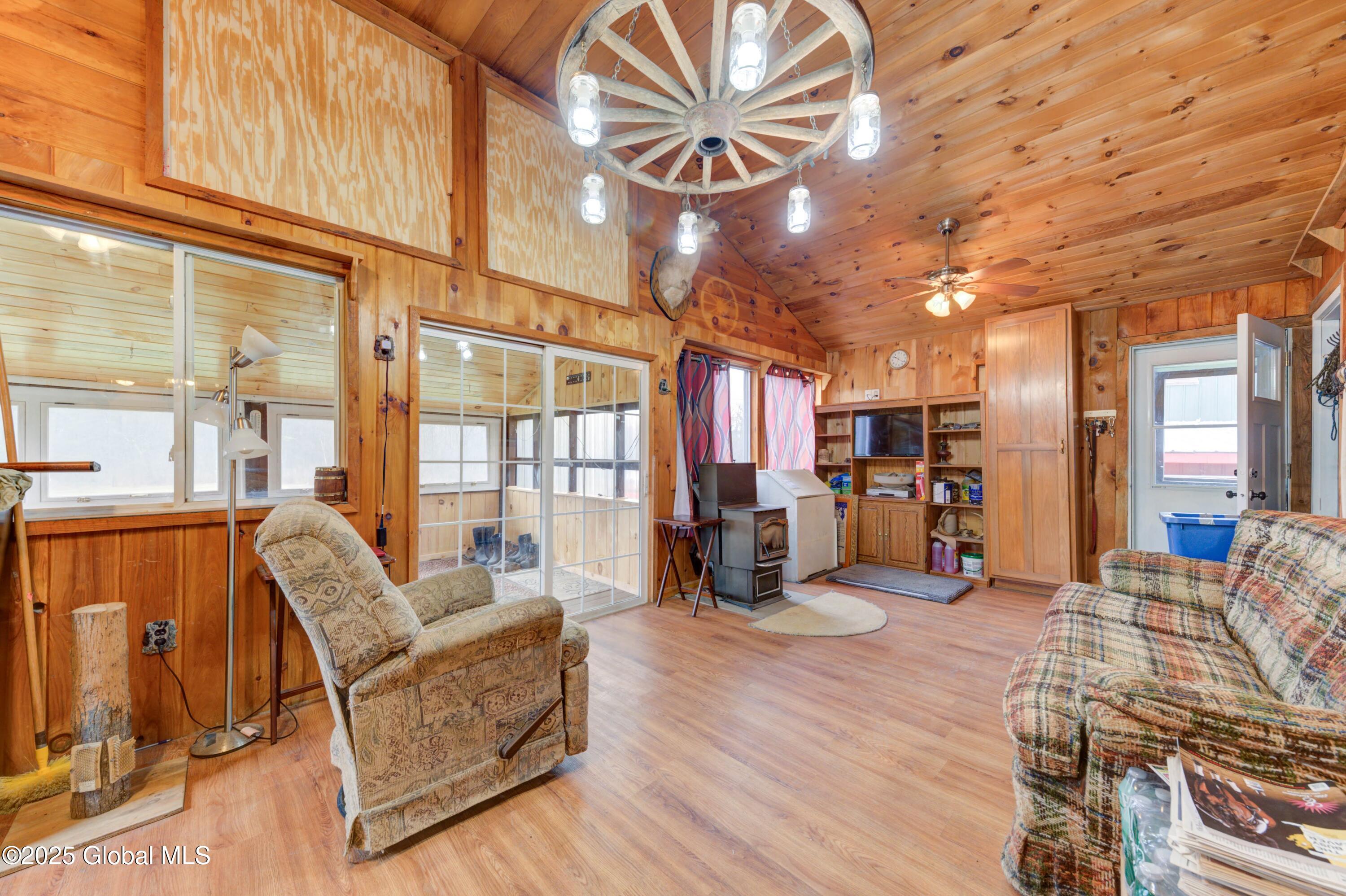 589 Anderson Road Sprakers NY 12166