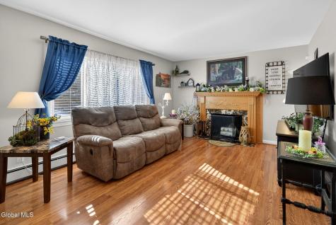 155 Willow Lane Glenville NY 12302