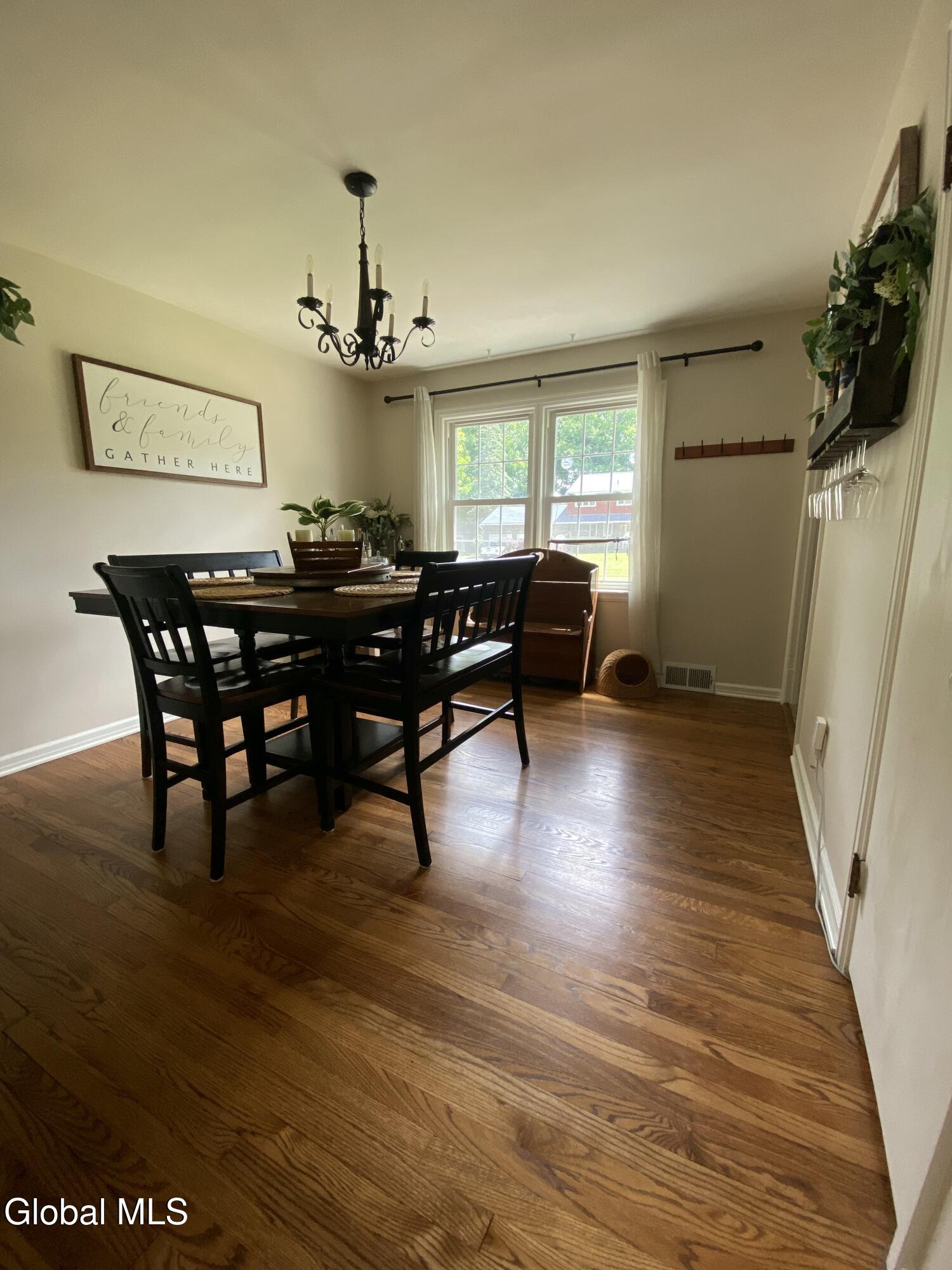 1259 Waverly Place Schenectady NY 12308