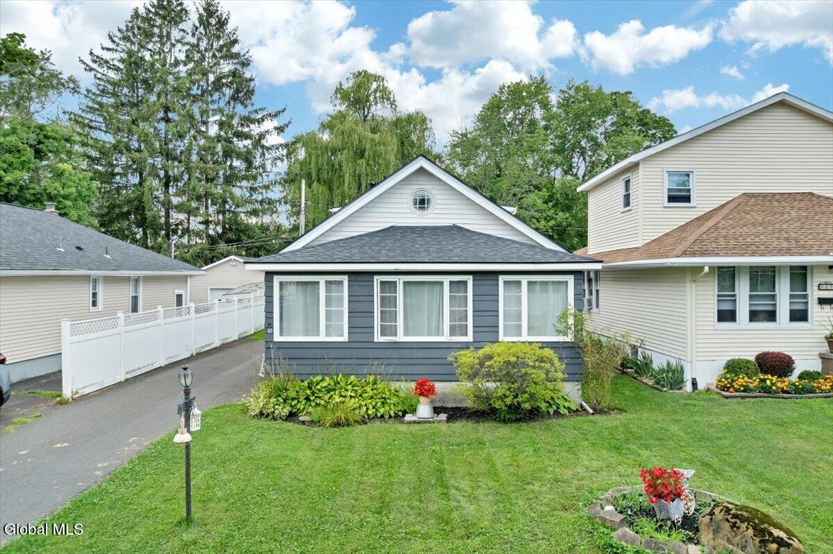 10 Lighthall Avenue Cohoes NY 12047