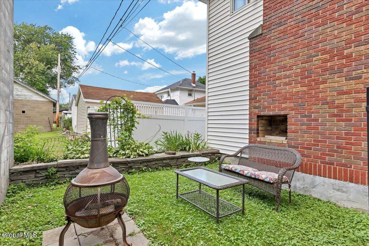 10 Lighthall Avenue Cohoes NY 12047