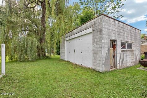 10 Lighthall Avenue Cohoes NY 12047
