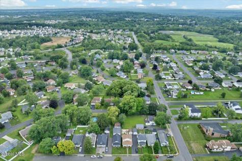 10 Lighthall Avenue Cohoes NY 12047