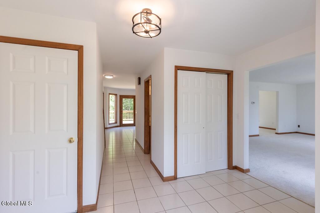24 Frances Lane Albany NY 12203