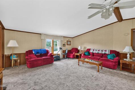 94 Cushman Road Pittstown NY 12121