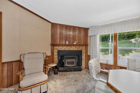 94 Cushman Road Pittstown NY 12121