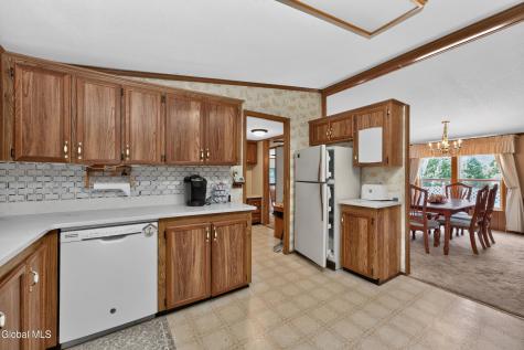 94 Cushman Road Pittstown NY 12121