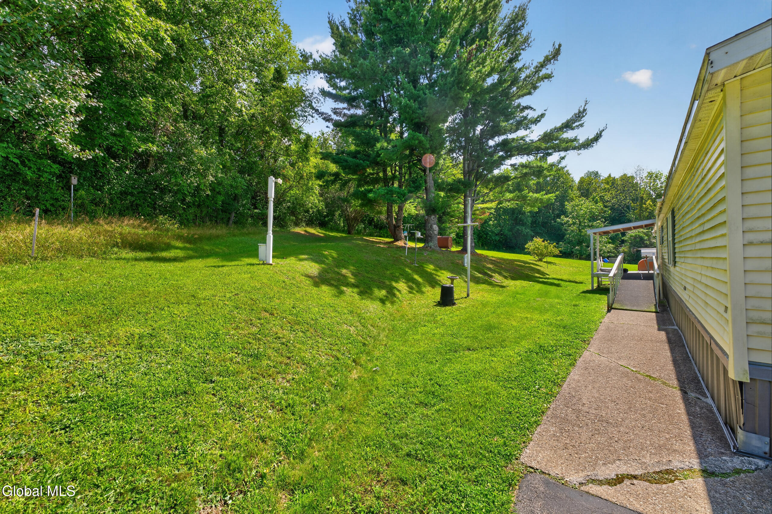 94 Cushman Road Pittstown NY 12121