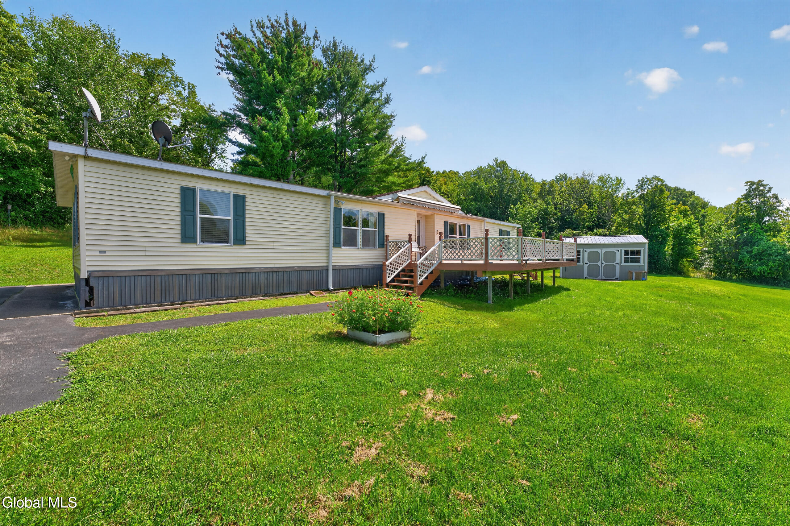 94 Cushman Road Pittstown NY 12121