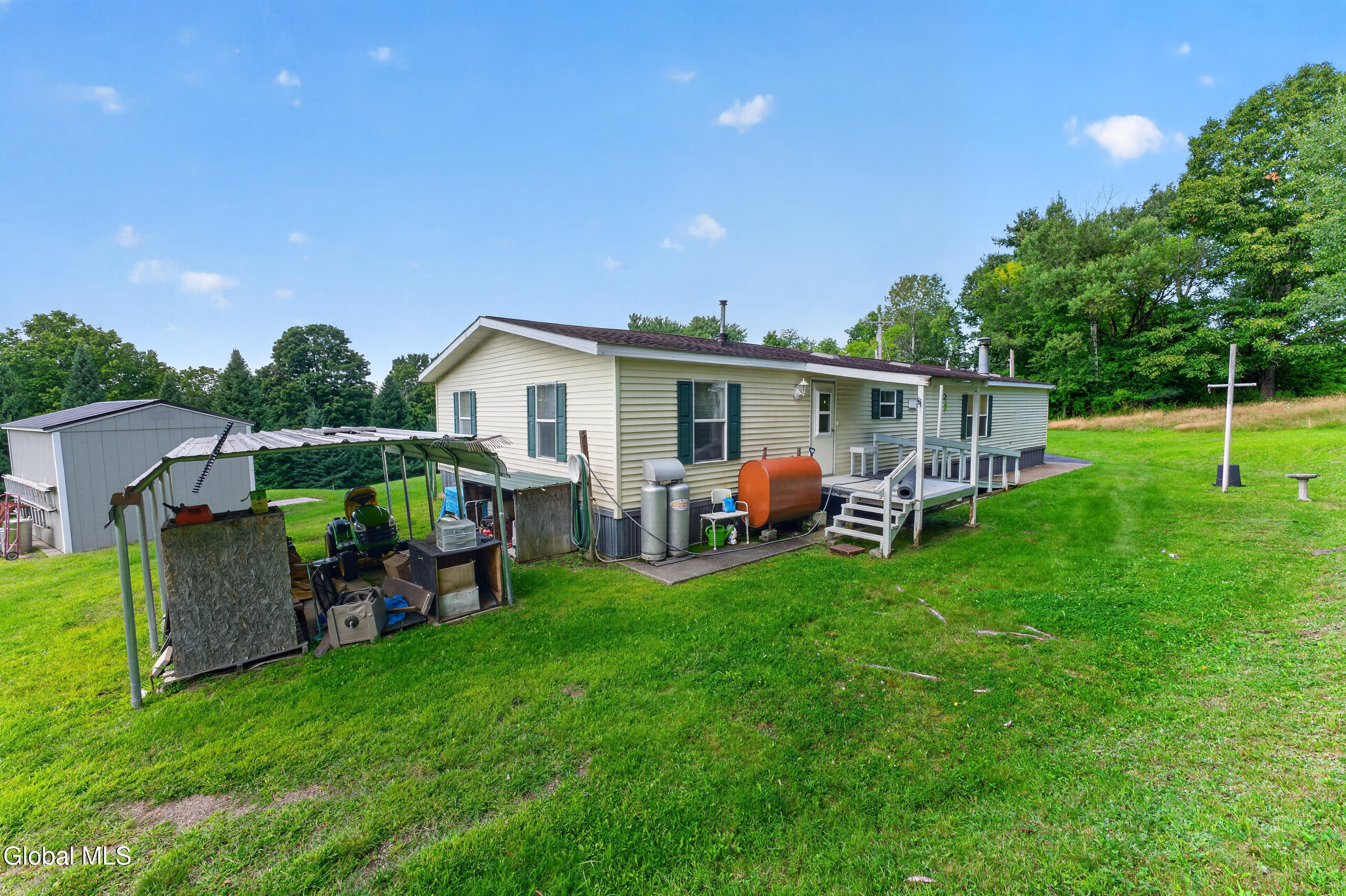 94 Cushman Road Pittstown NY 12121
