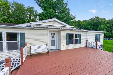 94 Cushman Road Pittstown NY 12121