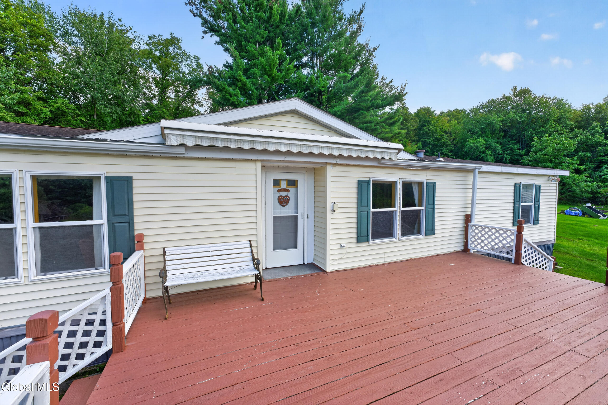94 Cushman Road Pittstown NY 12121