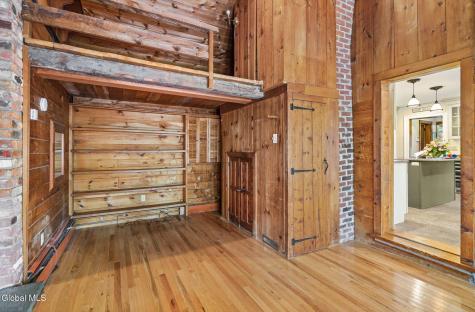 16 Maple Avenue Troy NY 12180