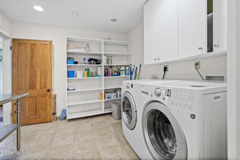 16 Maple Avenue Troy NY 12180