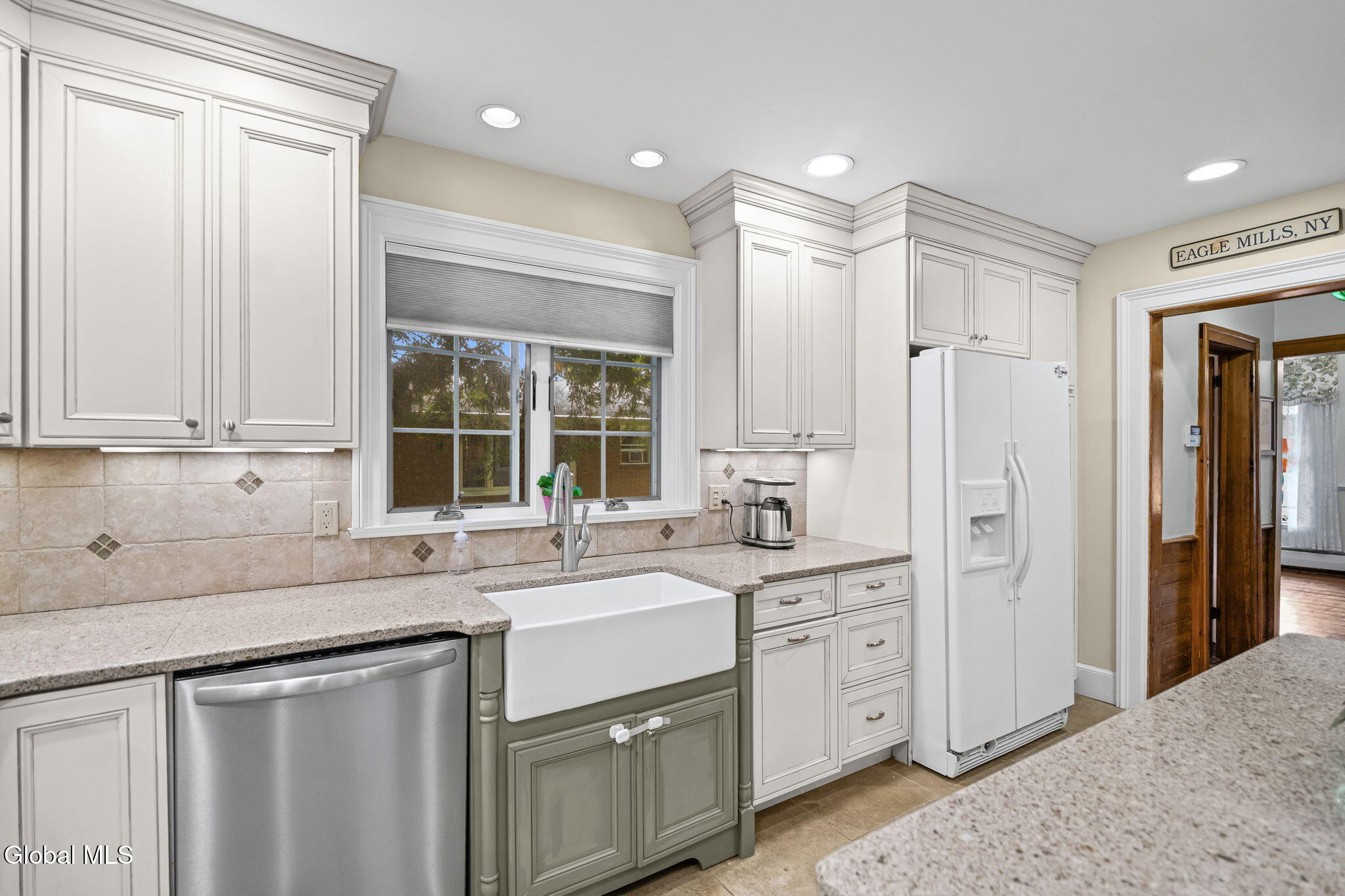 16 Maple Avenue Troy NY 12180