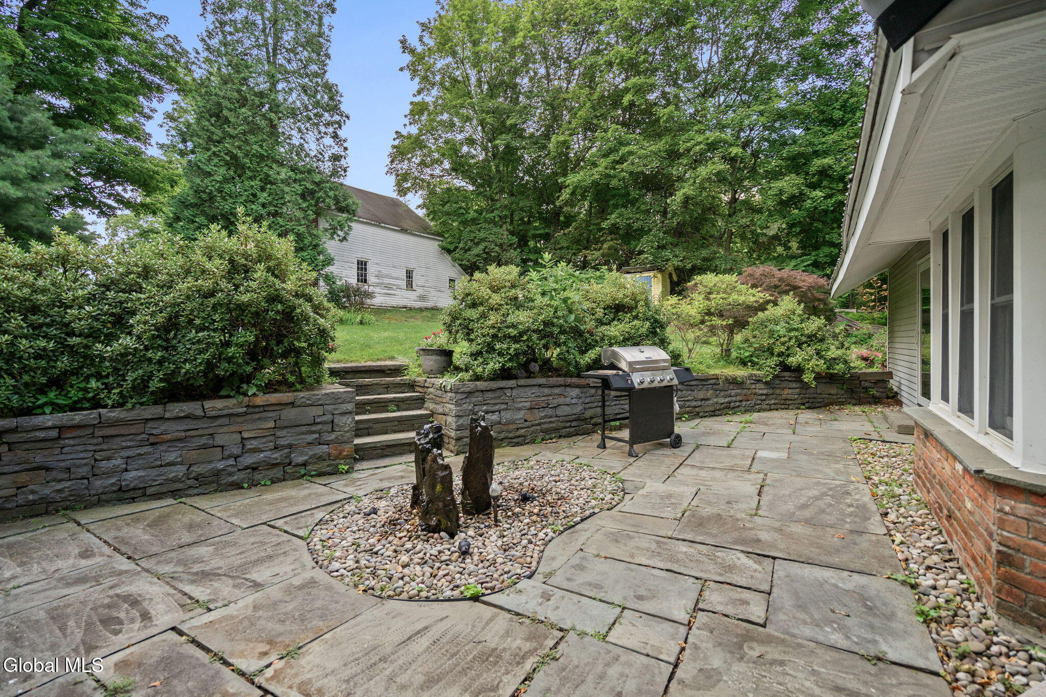 16 Maple Avenue Troy NY 12180