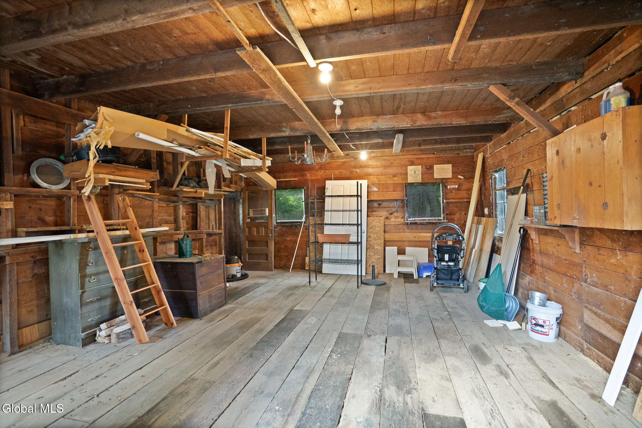 16 Maple Avenue Troy NY 12180